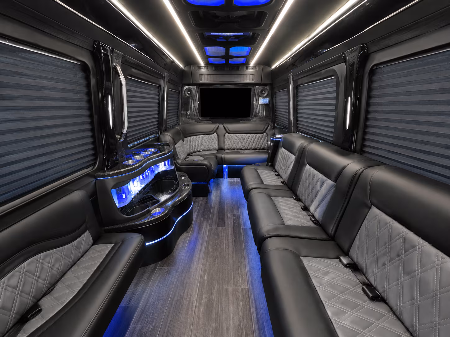 choosing the right bus size for your coral springs workforce