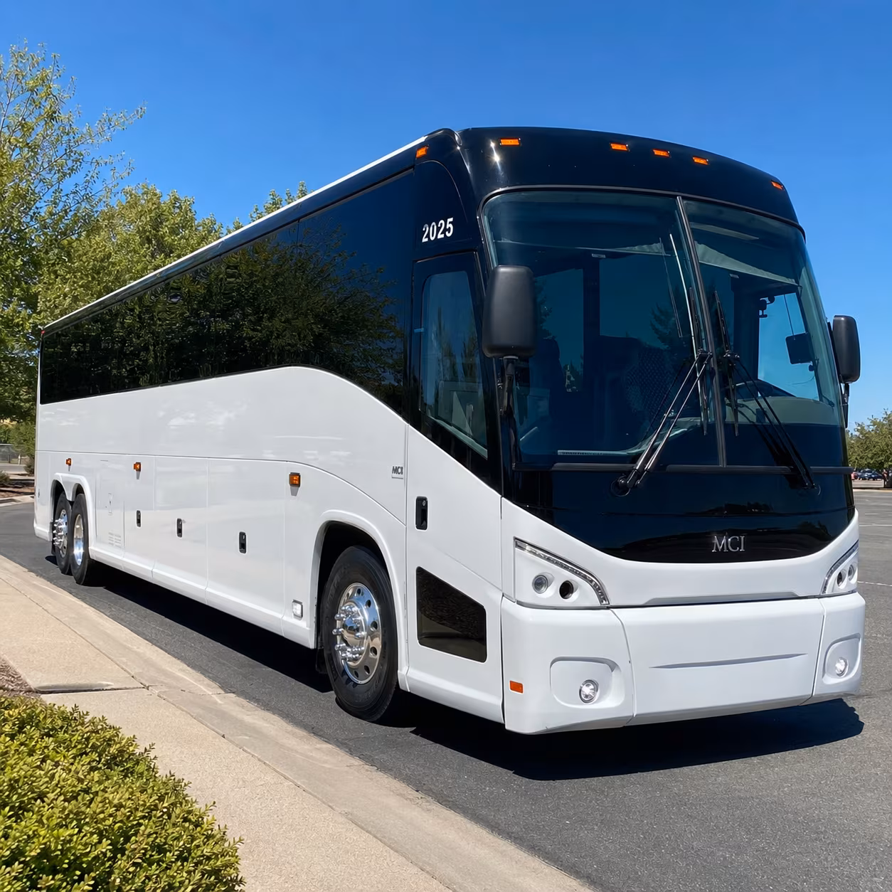 one bus gets your group to ithink financial amphitheatre all summer long