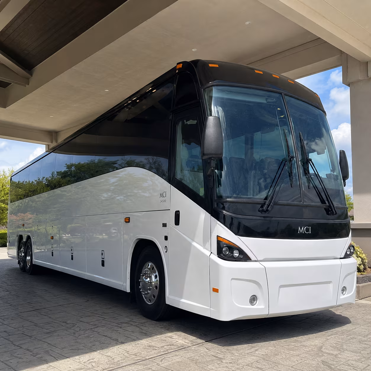 shuttle buses for healthcare shift workers at broward health coral springs
